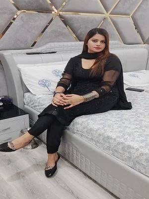 Call Girl in Almora